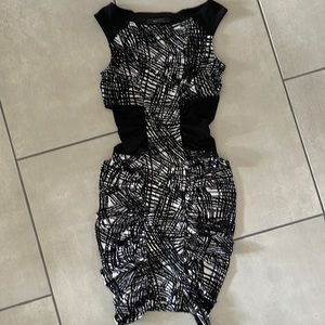 BCBG MAXAZRIA  DEVIN body con mini dress.